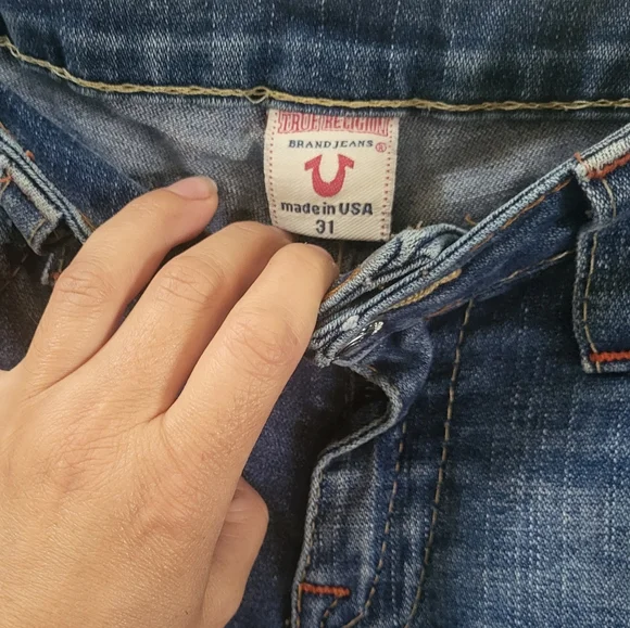 True Religion Blue Boot Cut Jeans with Signature Stitching - Picture 5 of 8